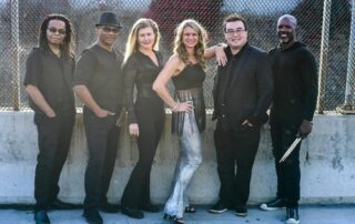 Man I Feel Like Shainia band photo