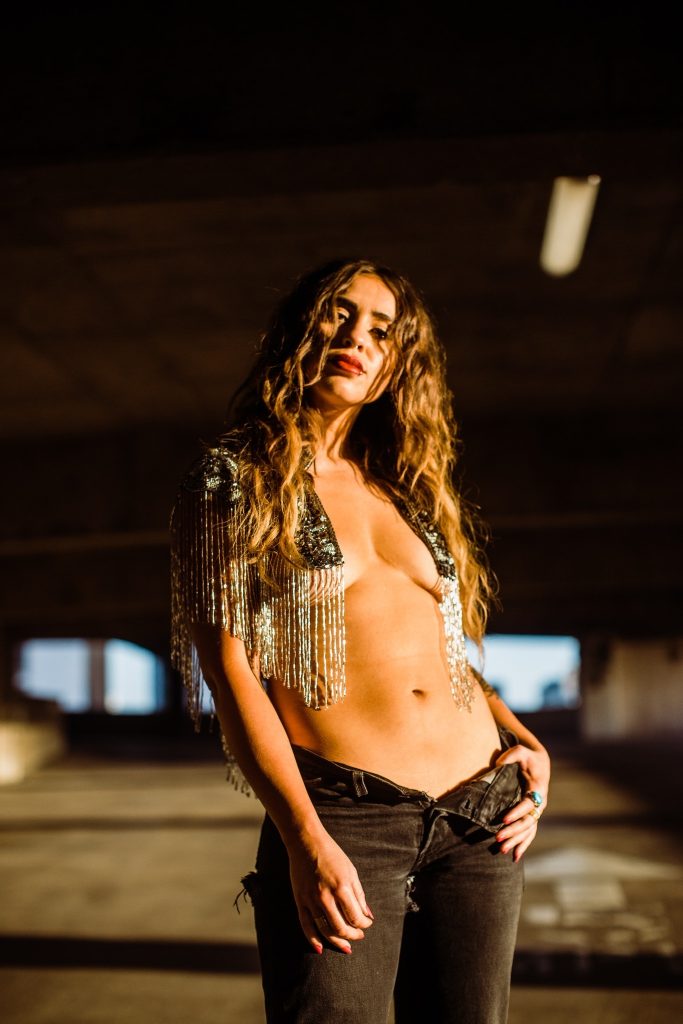 Ash Easton & The Proper photo